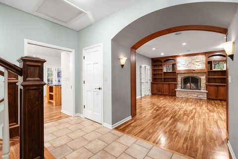 Tiny photo for 1292 Oak Trail Drive, Libertyville, IL 60048 (MLS # 12499575)