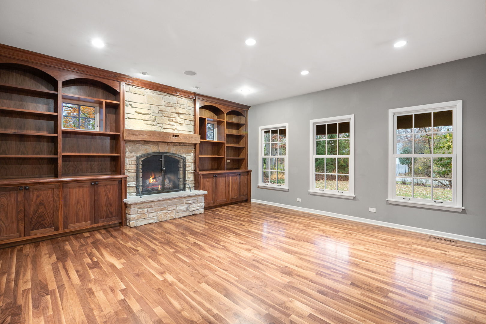 1292 Oak Trail Drive