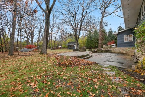 Tiny photo for 1292 Oak Trail Drive, Libertyville, IL 60048 (MLS # 12499575)