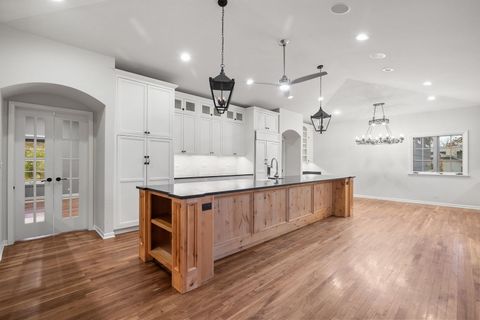 Tiny photo for 1292 Oak Trail Drive, Libertyville, IL 60048 (MLS # 12499575)