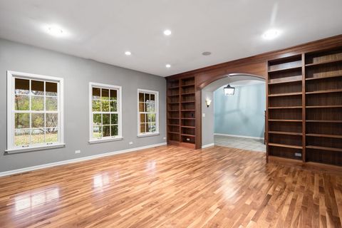 Tiny photo for 1292 Oak Trail Drive, Libertyville, IL 60048 (MLS # 12499575)