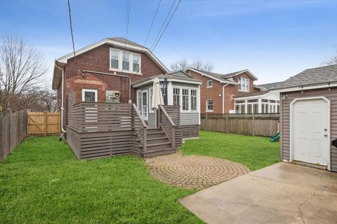 Tiny photo for 10310 S Hamilton Avenue, Chicago, IL 60643 (MLS # 12583269)