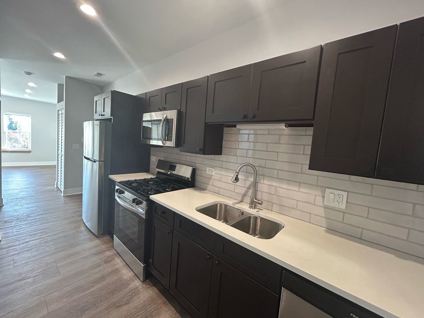 4411 N Kimball Avenue 3