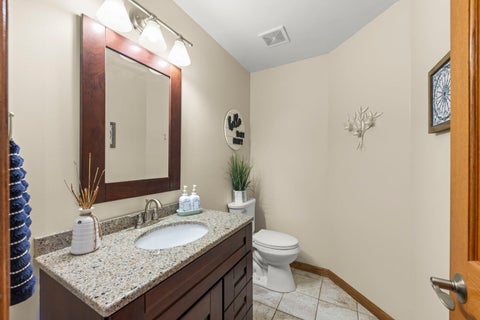 Tiny photo for 8942 Glenshire Street, Tinley Park, IL 60487 (MLS # 12617674)