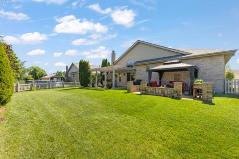 Tiny photo for 8942 Glenshire Street, Tinley Park, IL 60487 (MLS # 12617674)