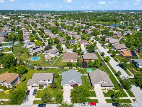 Tiny photo for 8942 Glenshire Street, Tinley Park, IL 60487 (MLS # 12617674)