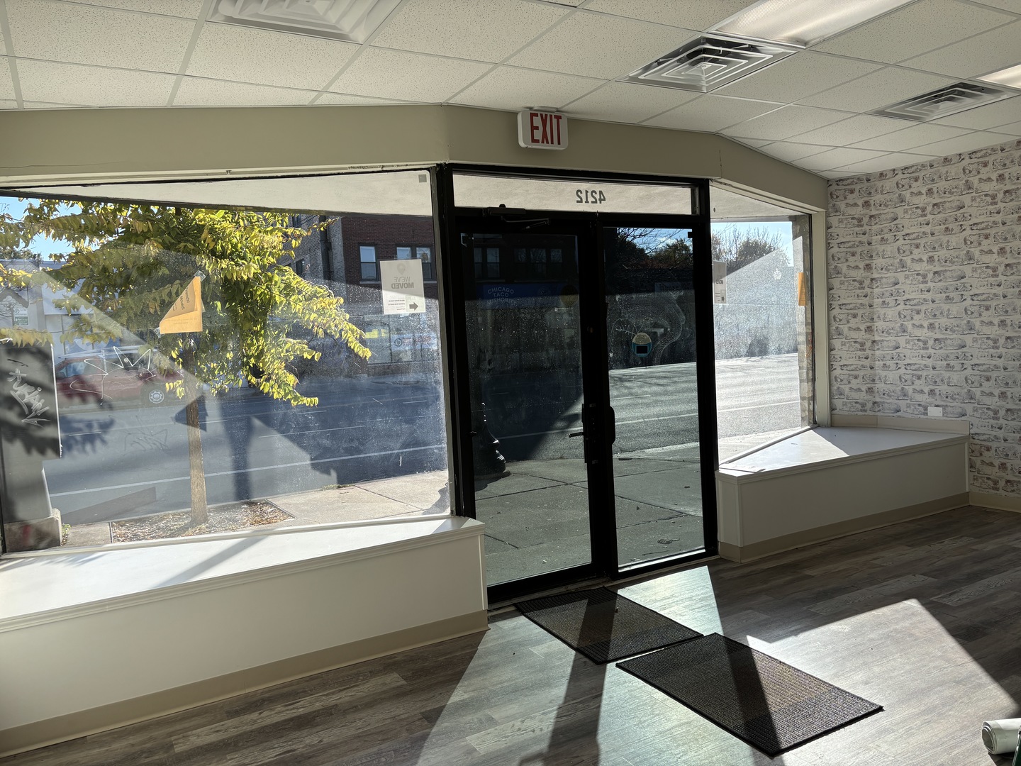 4212 W Irving Park Road