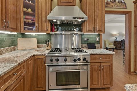 Tiny photo for 802 Diamond Head Drive W, Shorewood, IL 60404 (MLS # 12556478)