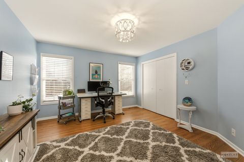 Tiny photo for 802 Diamond Head Drive W, Shorewood, IL 60404 (MLS # 12556478)