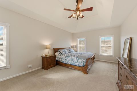 Tiny photo for 802 Diamond Head Drive W, Shorewood, IL 60404 (MLS # 12556478)