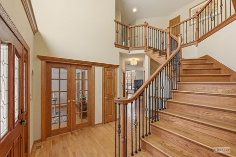 Tiny photo for 802 Diamond Head Drive W, Shorewood, IL 60404 (MLS # 12556478)