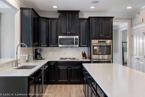 Tiny photo for 4307 LACEBARK Lane, Naperville, IL 60564 (MLS # 12457565)