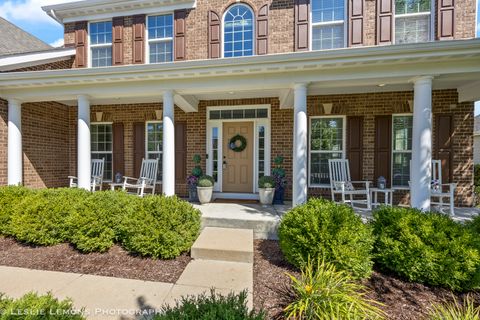 Tiny photo for 4307 LACEBARK Lane, Naperville, IL 60564 (MLS # 12457565)