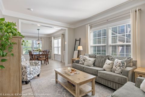 Tiny photo for 4307 LACEBARK Lane, Naperville, IL 60564 (MLS # 12457565)