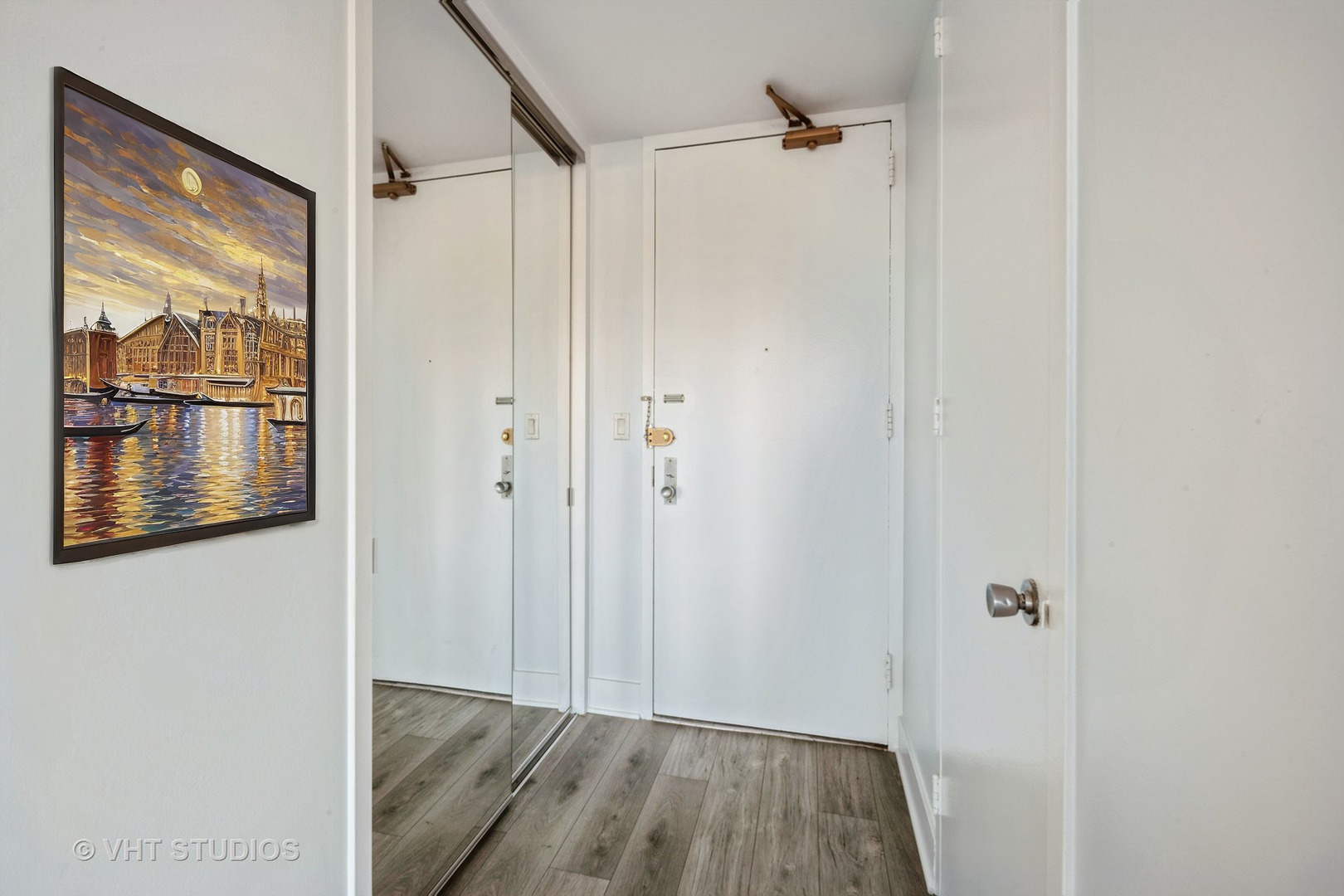 1700 E 56th Street 904