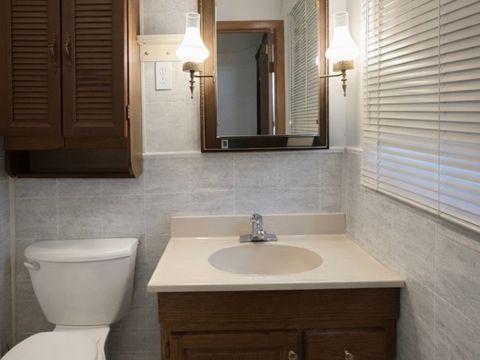 Tiny photo for 516 Lincolnshire Drive, Sycamore, IL 60178 (MLS # 12566007)