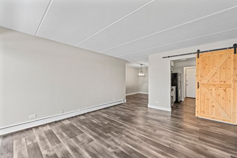 Tiny photo for 7117 W 93rd Street #306, Oak Lawn, IL 60453 (MLS # 12531268)