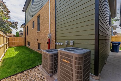 Tiny photo for 7936 W Elmgrove Drive, Elmwood Park, IL 60707 (MLS # 12493894)