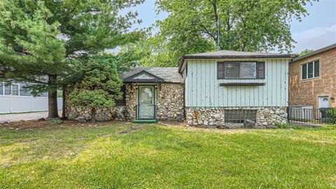 A home in Mount Prospect