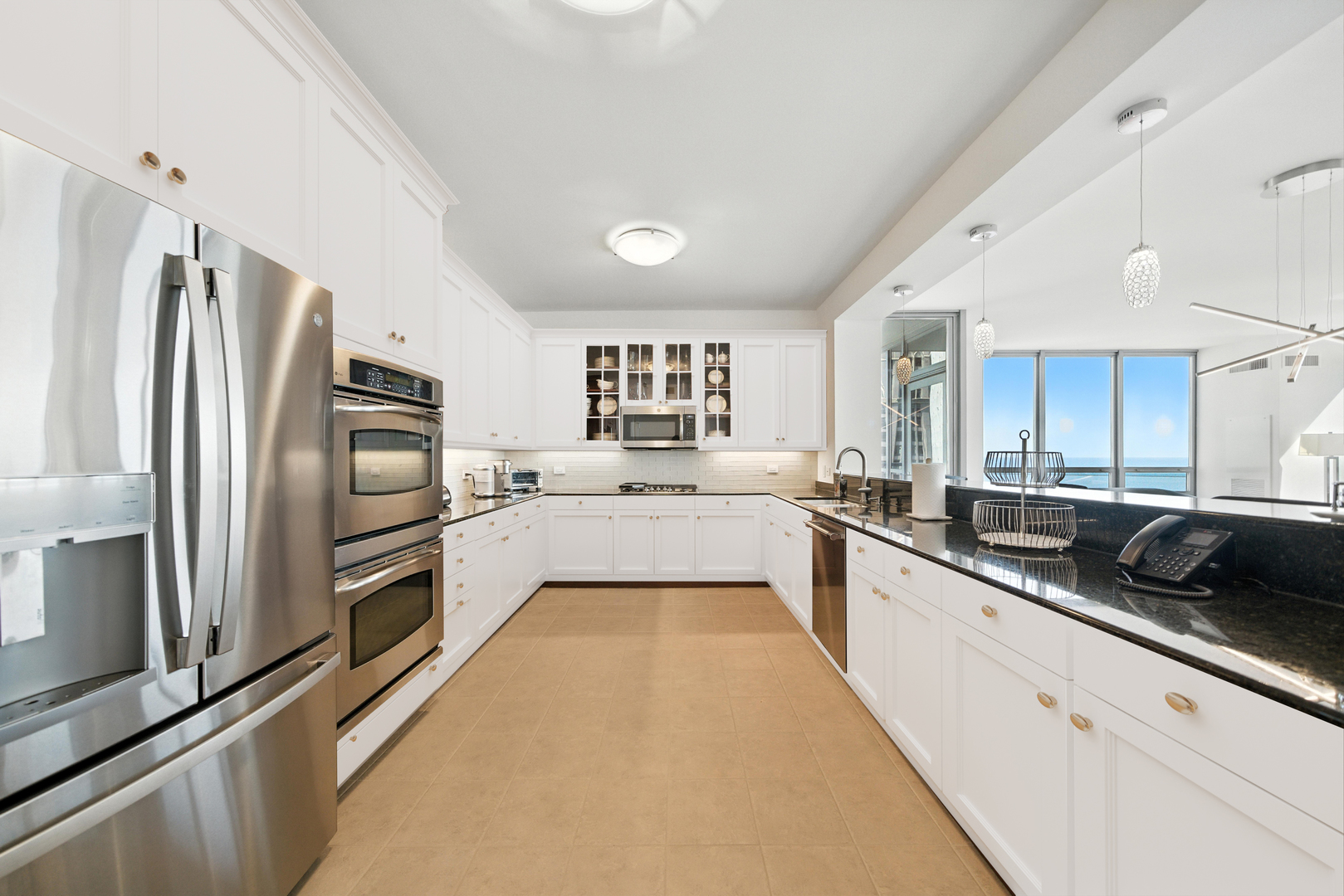 600 N Lake Shore Drive 1105