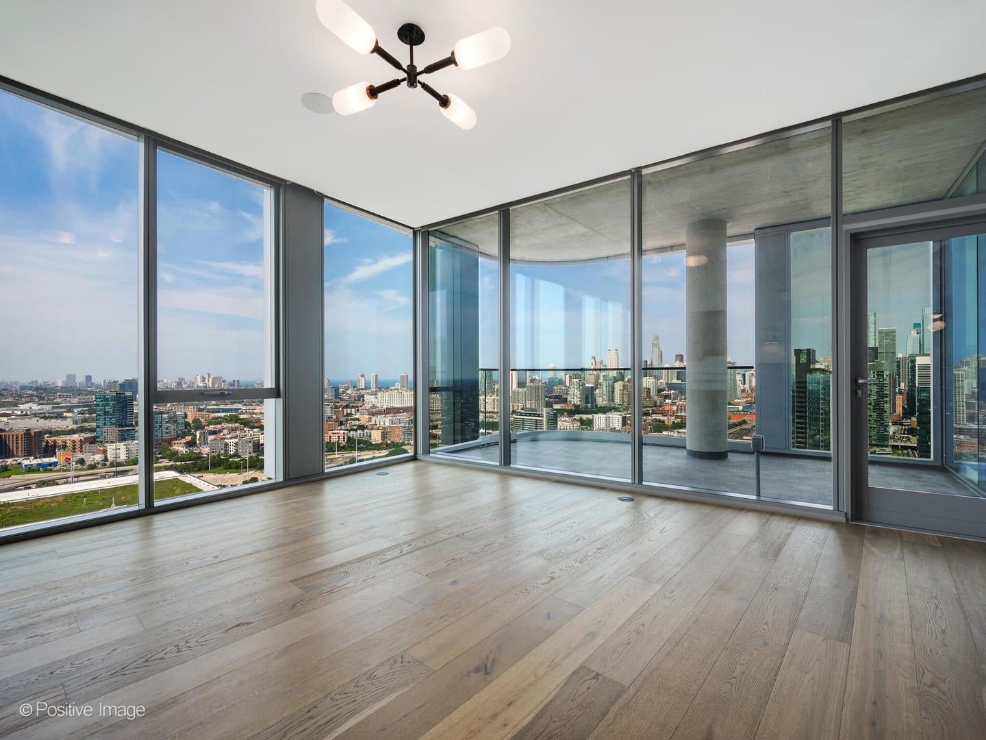 1114 W Carroll Avenue PH-3302