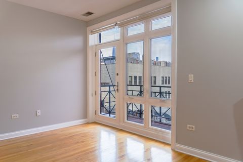 Tiny photo for 1444 N Orleans Street #6E, Chicago, IL 60610 (MLS # 12473724)