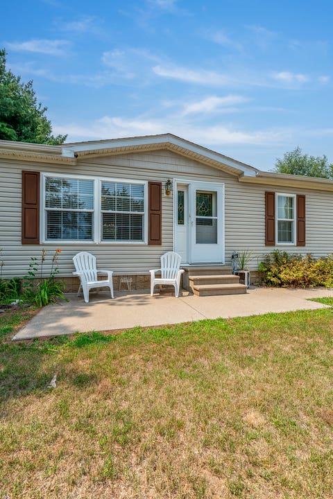 Tiny photo for 8152 S CHARLES Street, Savanna, IL 61074 (MLS # 12718617)