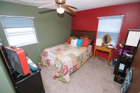 Tiny photo for 2704 WOOD DALE Avenue, Davenport, IA 52804 (MLS # 12602125)