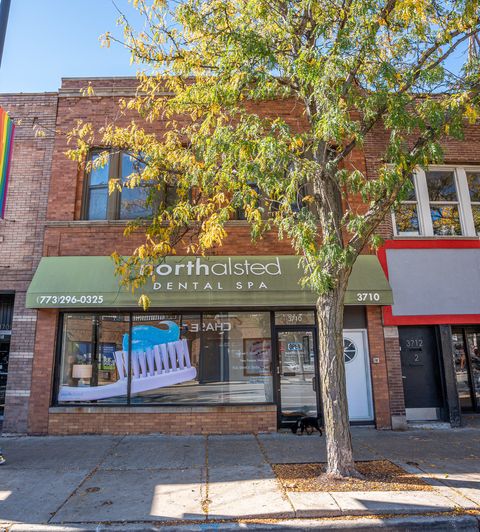 3710 N Halsted Street 2 Chicago IL 60613