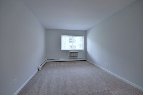 Tiny photo for 1806 Hemlock Place #105, Schaumburg, IL 60173 (MLS # 12488531)