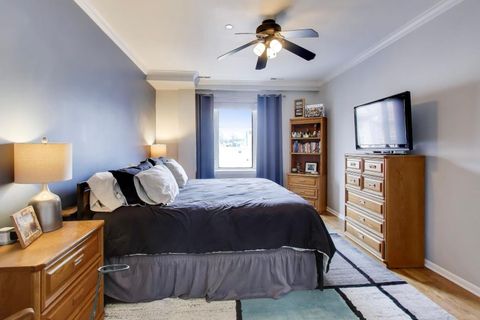 Tiny photo for 4950 N WESTERN Avenue #2C, Chicago, IL 60625 (MLS # 12562796)