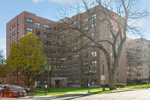 Tiny photo for 1585 Ridge Avenue #301, Evanston, IL 60201 (MLS # 12518882)