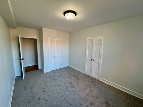 Tiny photo for 1585 Ridge Avenue #301, Evanston, IL 60201 (MLS # 12518882)