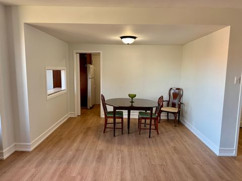 Tiny photo for 1585 Ridge Avenue #301, Evanston, IL 60201 (MLS # 12518882)