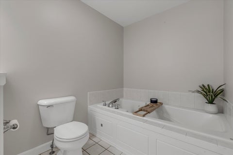 Tiny photo for 4637 E 49th Court, Davenport, IA 52807 (MLS # 12745185)