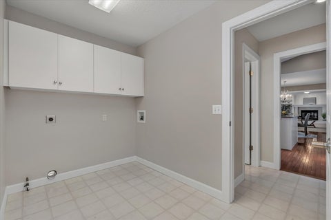 Tiny photo for 4637 E 49th Court, Davenport, IA 52807 (MLS # 12745185)