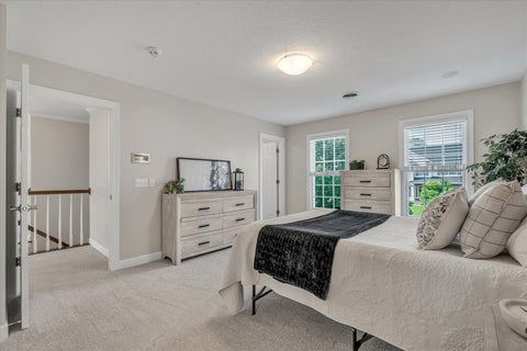 Tiny photo for 4637 E 49th Court, Davenport, IA 52807 (MLS # 12745185)
