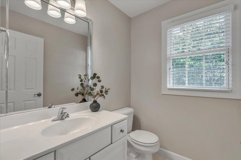 Tiny photo for 4637 E 49th Court, Davenport, IA 52807 (MLS # 12745185)
