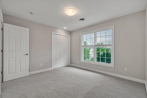 Tiny photo for 4637 E 49th Court, Davenport, IA 52807 (MLS # 12745185)