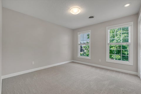 Tiny photo for 4637 E 49th Court, Davenport, IA 52807 (MLS # 12745185)