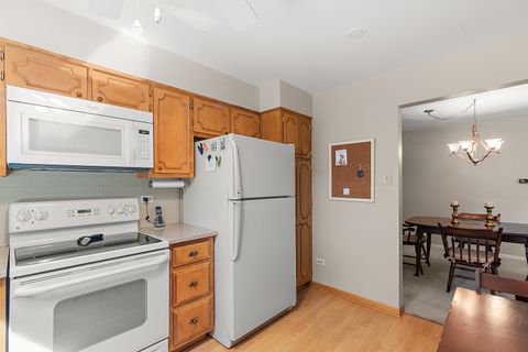 Tiny photo for 7737 W Golf Drive #201, Palos Heights, IL 60463 (MLS # 12469858)