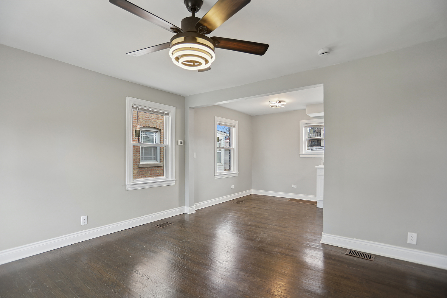 10413 S Forest Avenue