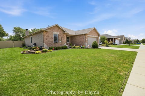 Tiny photo for 1324 Eagle Bluff Drive, Bourbonnais, IL 60914 (MLS # 12709634)