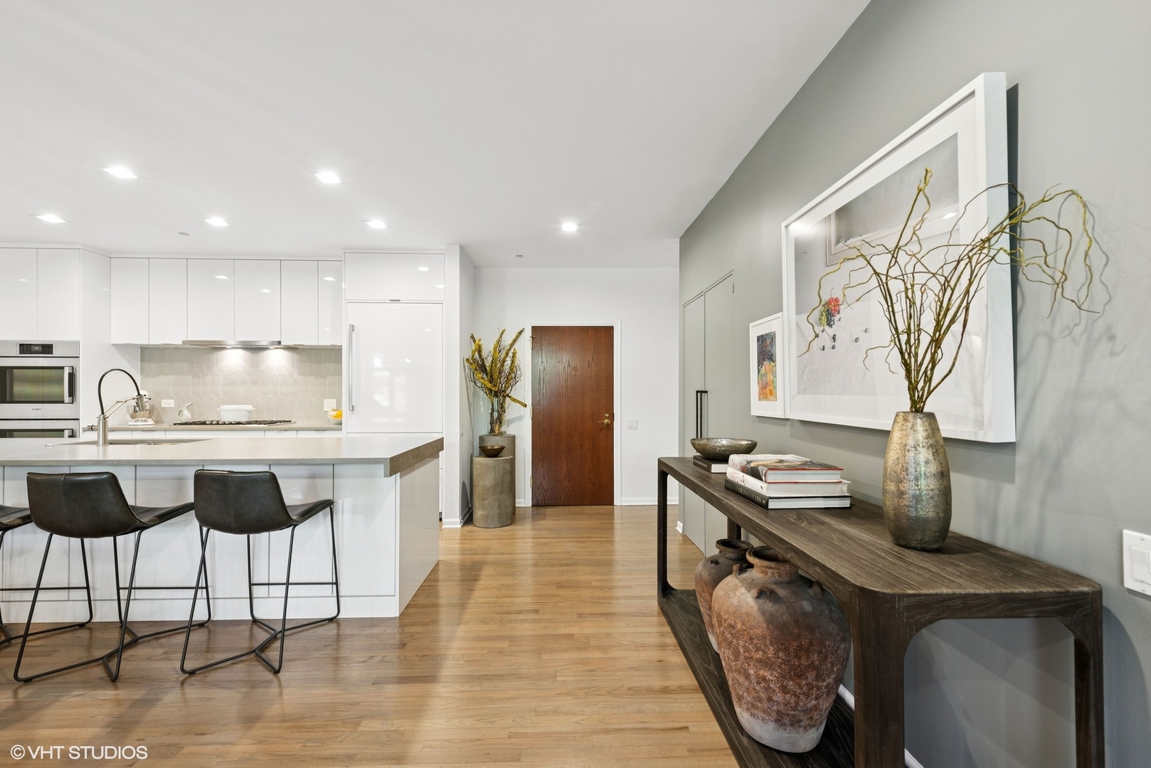 33 W Huron Street 309