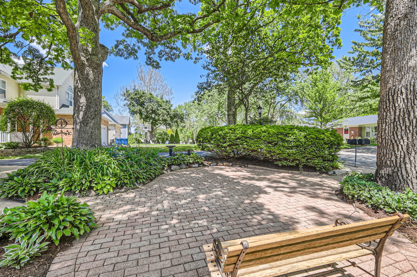 1835 S 4th Place