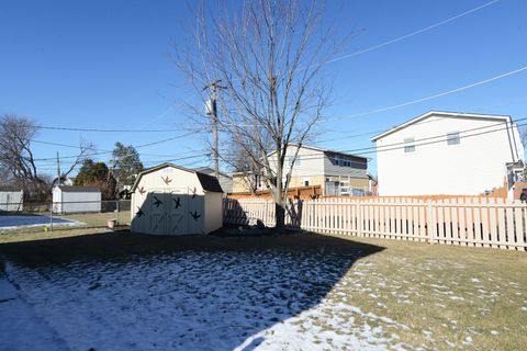 A home in Mount Prospect