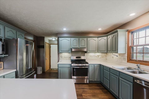 Tiny photo for 427 sunset Drive, Colfax, IL 61728 (MLS # 12772817)