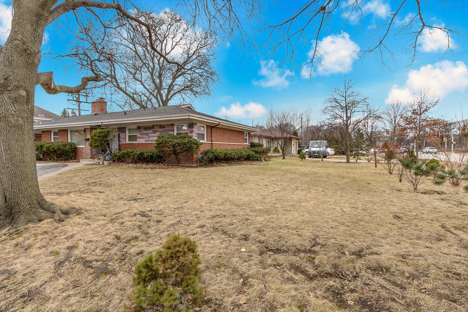 6756 N KEATING Avenue