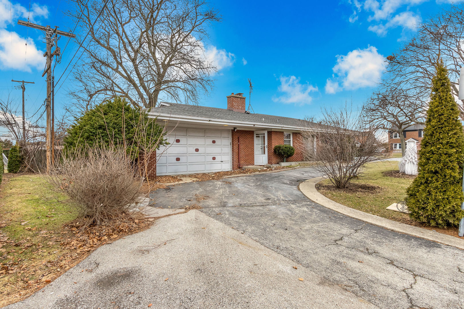 6756 N KEATING Avenue