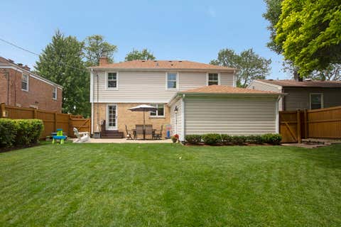 Tiny photo for 1005 N Race Avenue, Arlington Heights, IL 60004 (MLS # 12679840)